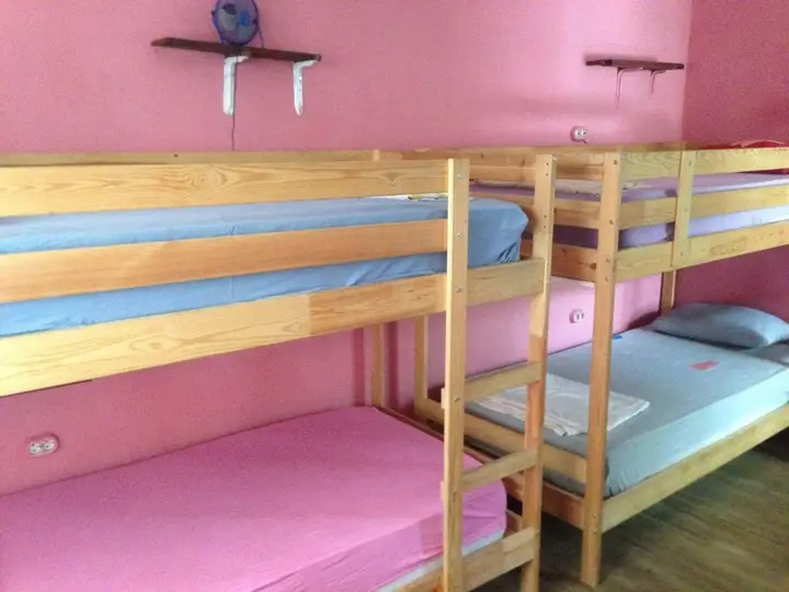 Измир: Shantihome Hostel