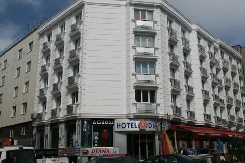 Hotel Diana — фото 1