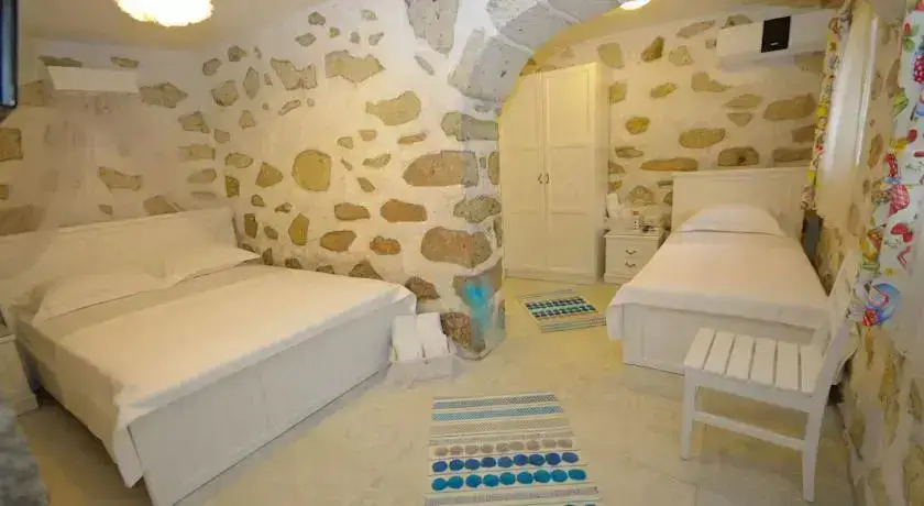 Чешме: Recel Hotel