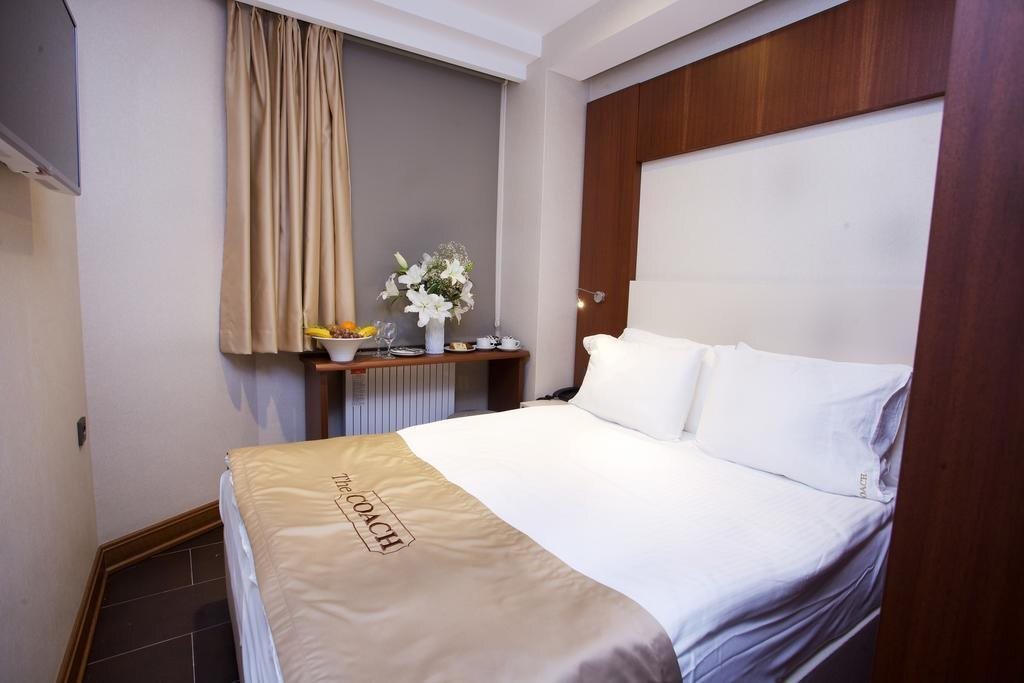 Стамбул: The Coach Hotel