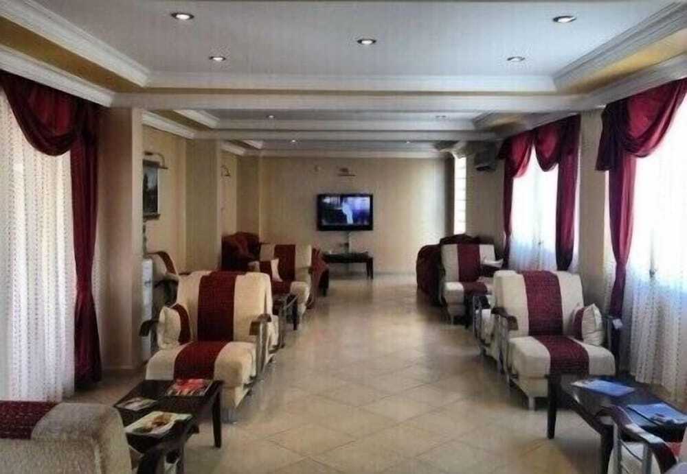 Чешме: Yalcinkaya Apart Otel