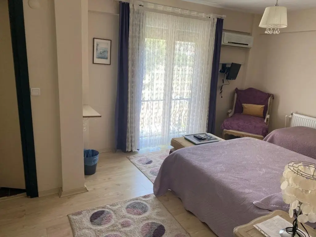 Карабурун: Palmiye Pansiyon