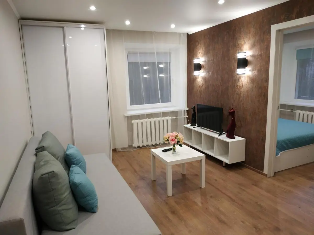 Калининград: Уютная двушка в центре (two room apartment in center)