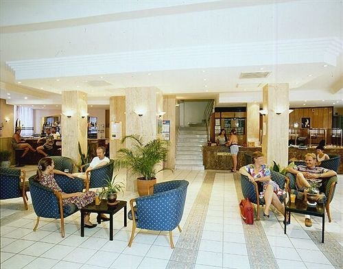 Кушадасы: Hotel Akdeniz Apart