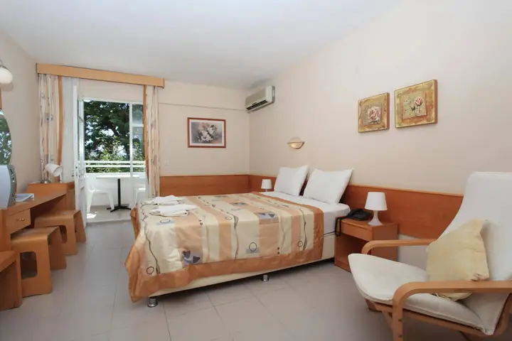 Кушадасы: Hotel Golden Gate