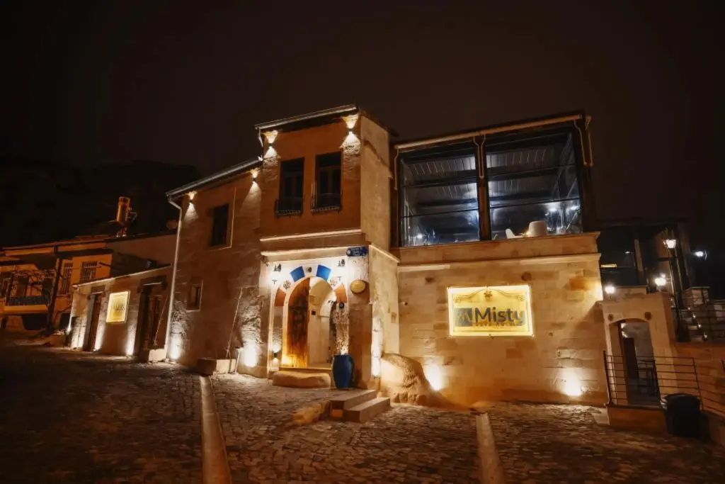 Ургуп: Misty Cave Hotel