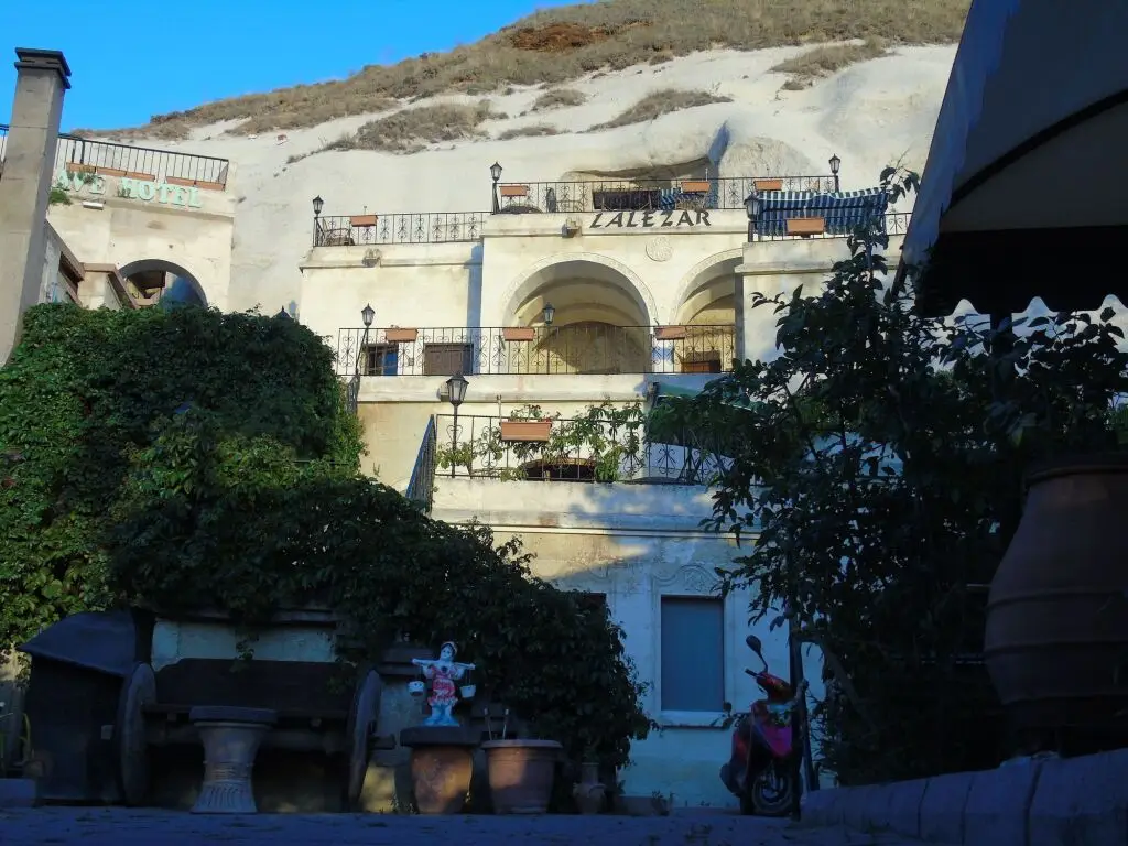 Гёреме: Lalezar Cave Hotel