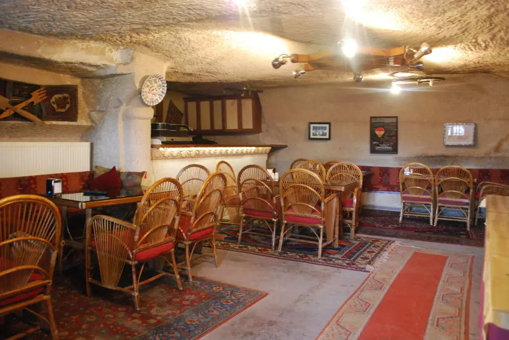 Гёреме: Lalezar Cave Hotel