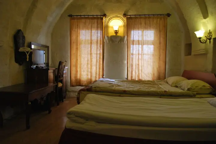 Гёреме: Lalezar Cave Hotel