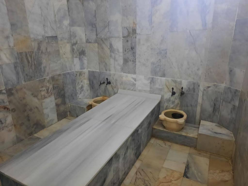 Курсунлу: Kursunlu Thermal Hotel