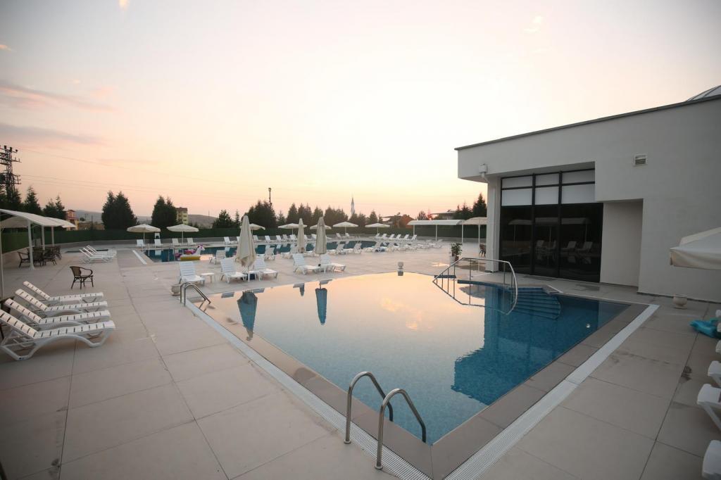 Йонджалы: Yoncali Thermal Hotel