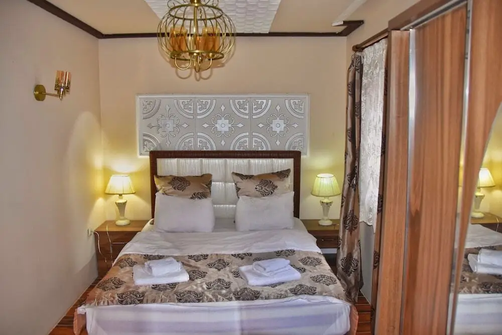 Узунгёль: Ada Bungalow Hotel