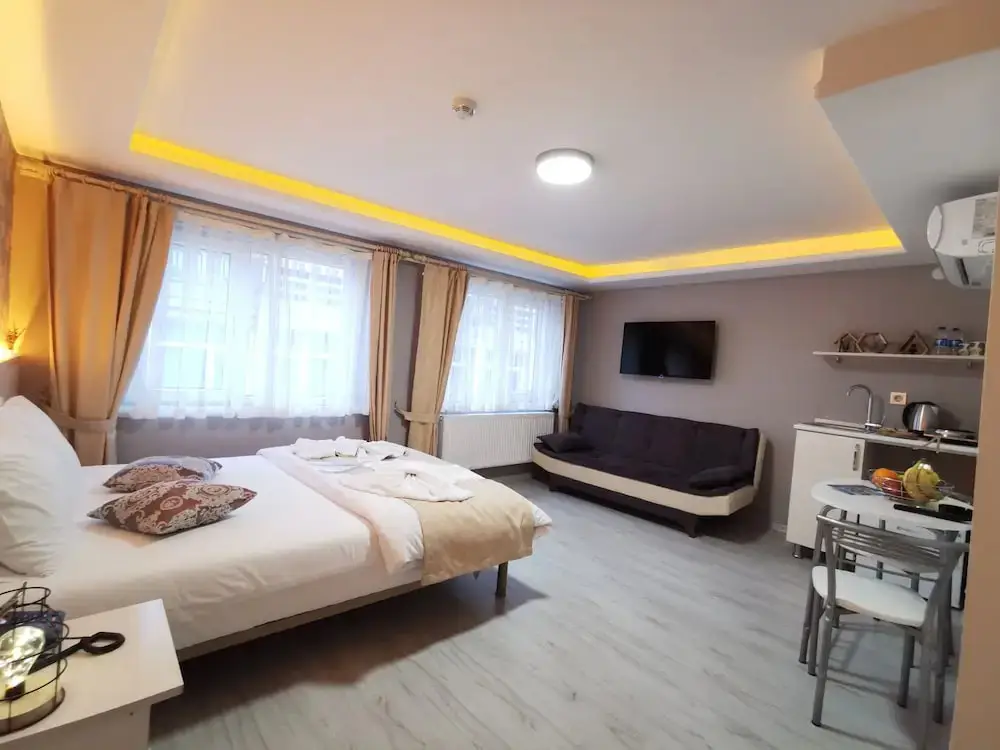 Стамбул: 8 House Apartments