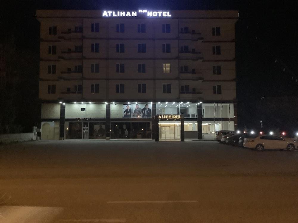 Догубаязит: Отель Atlihan Plus Hotel