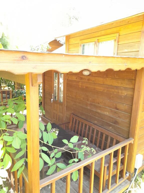 Эдремит: Endemik Bungalov