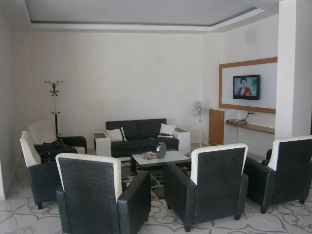 Торбали: Cetineller Hotel