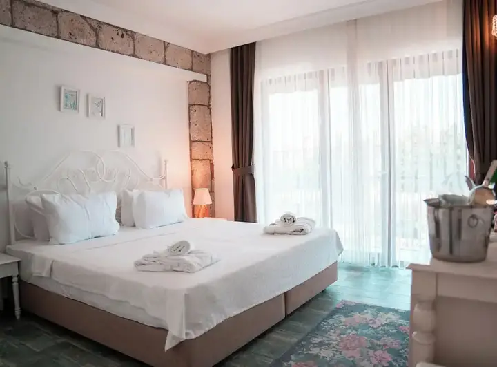 Чешме: Albeon Hotel