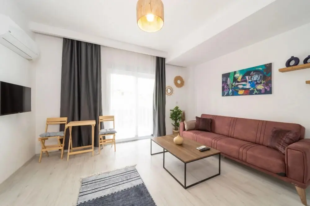 Анталья: Comfortable Modern Flat With Balcony in Muratpasa