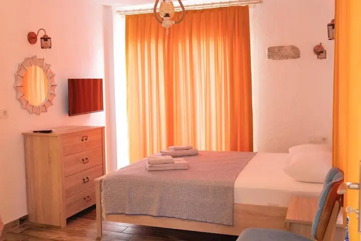 Чешме: Kajavic Hotel