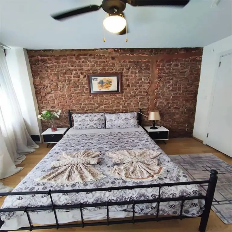 Стамбул: Azad Homes Nilgun