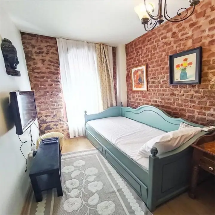 Стамбул: Azad Homes Nilgun
