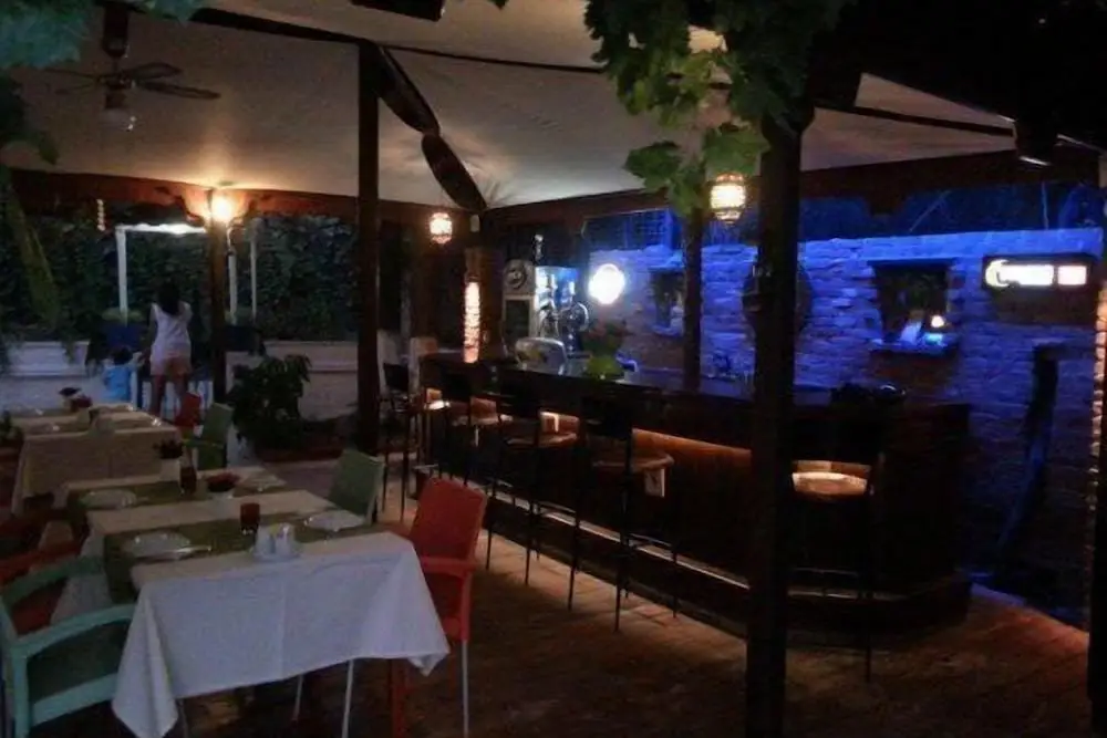Битез: Bitez Doga Otel
