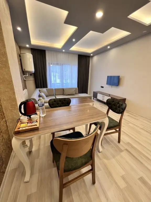 Кисикли: Avazem Suite Hotel