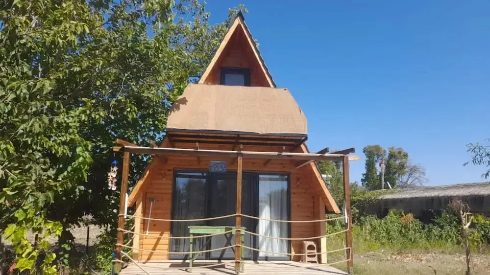Фетхие: Wooden House Close to Sea With Jacuzzi in Fethiye