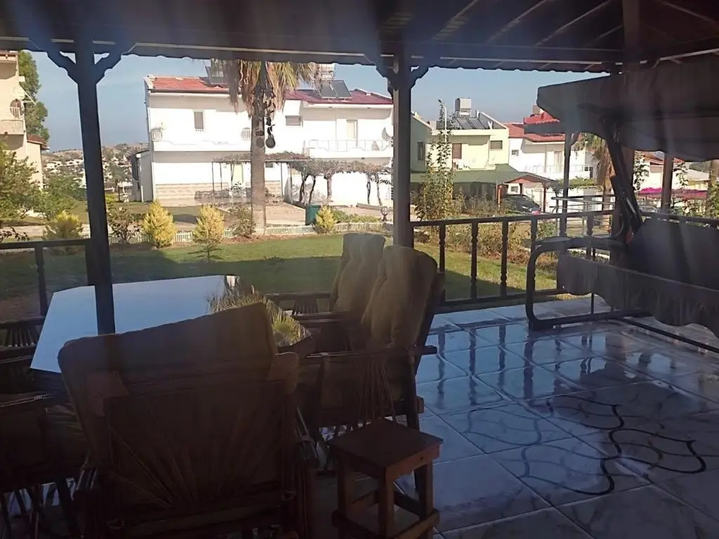 Искендерун: Dreamy Villa With Shared Pool and Garden in Hatay