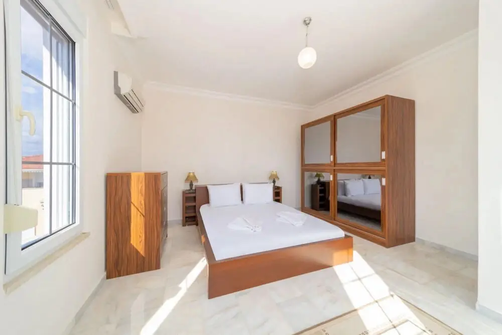 Инжекум: Astonishing Villa With 3 Shared Pools in Alanya