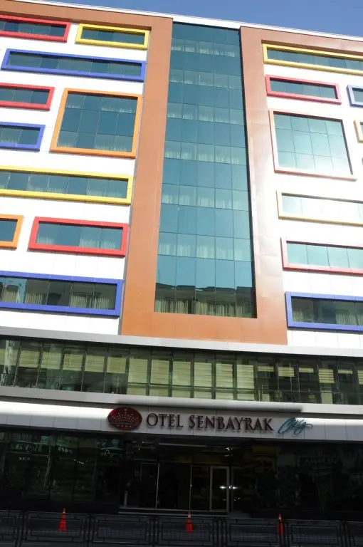 Адана: Otel Senbayrak City