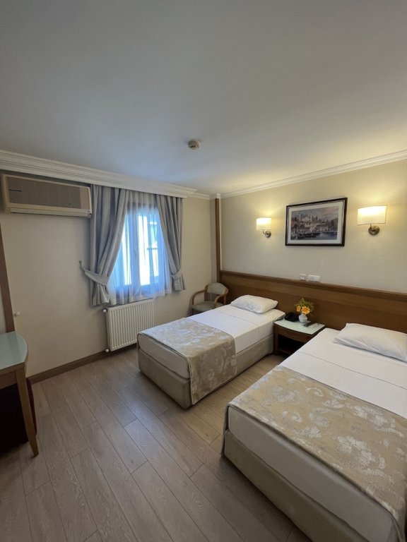 Yavuz Hotel — фото 1