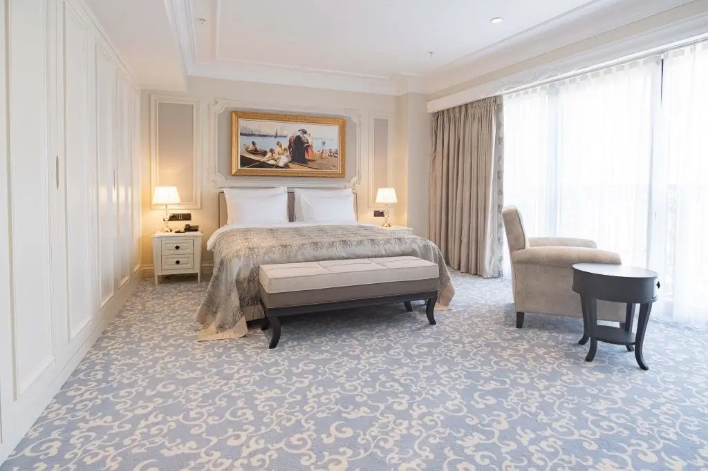 Стамбул: Dekalb Hotel