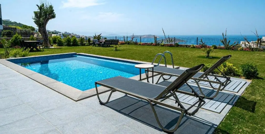 Коюнбаба: 3 Bedroom Villa With Great View Close To Yalikavak Marina