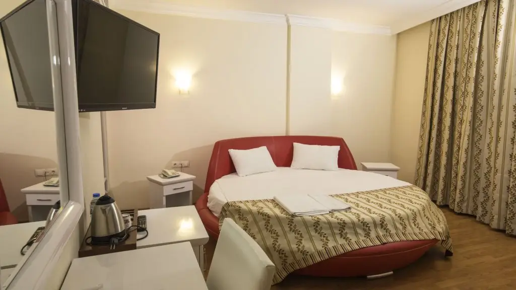 Харбия: Tarbus Hotel