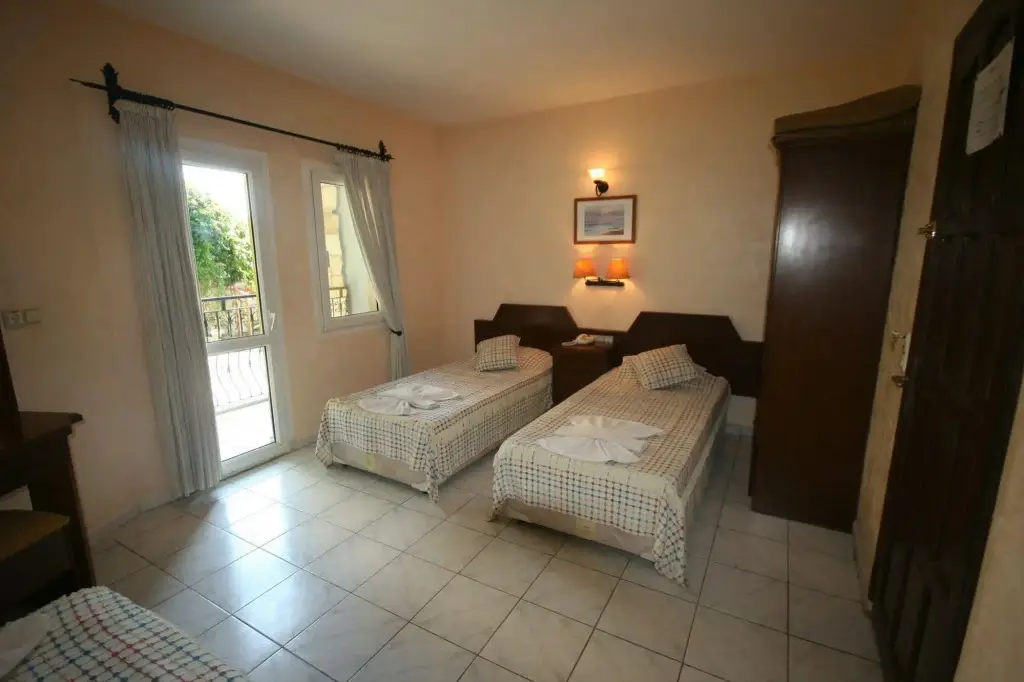 Фетхие: Cypriot Hotel