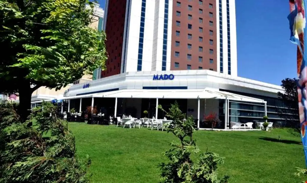 Ozay Suites — фото 1