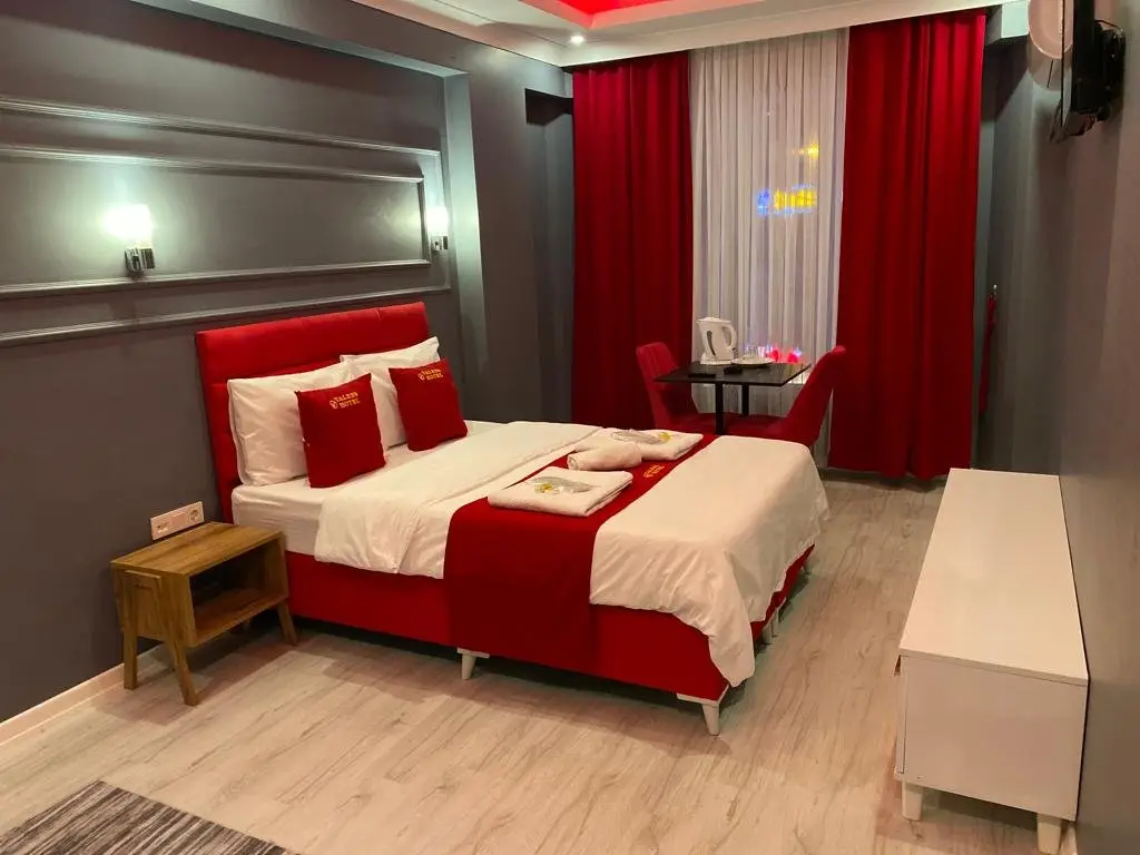 Арнавуткёй: Отель InAlens Airport Hotel