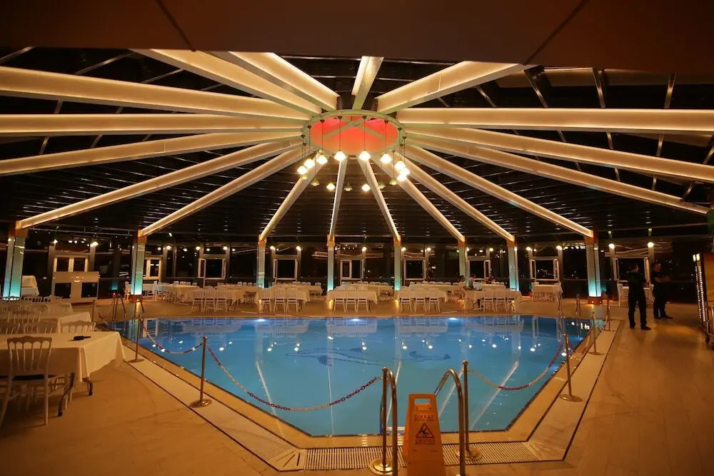 Кыркларели: Kaya Palas Hotel
