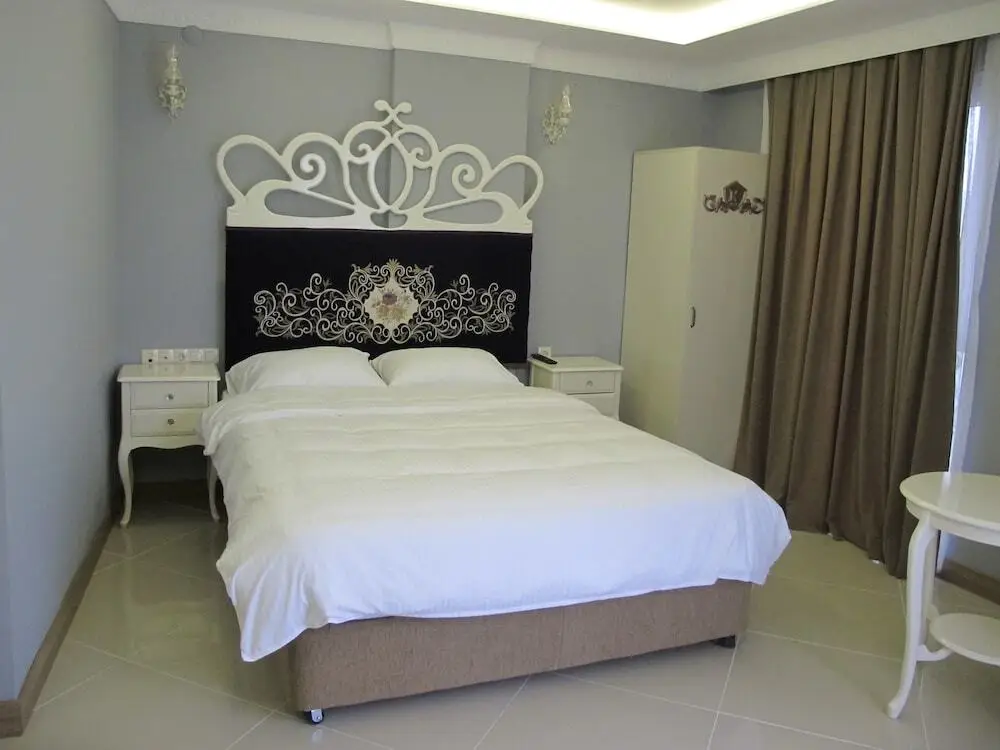 Кыркларели: Kaya Palas Hotel