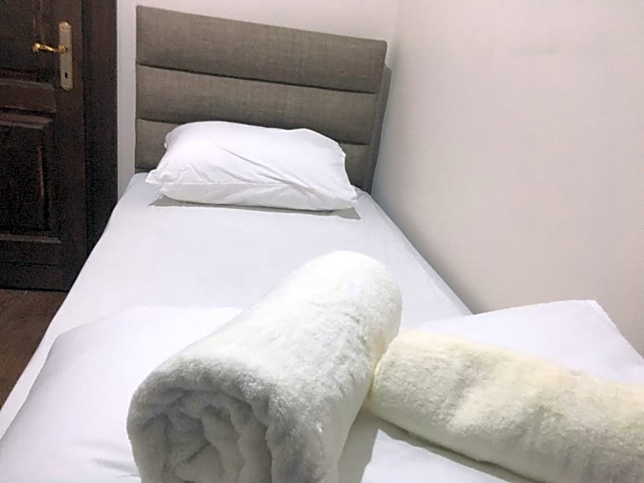 Назилли: G¿ner Hotel