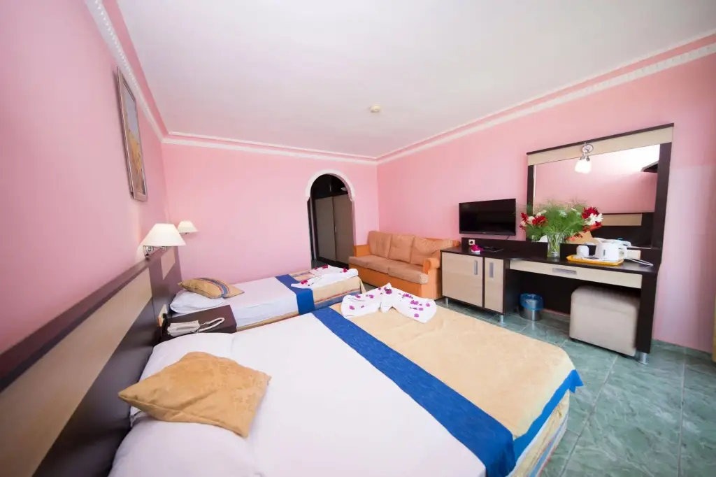 Аланья: First Class Hotel