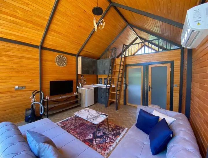 Анталья: Fabulous Bungalow With Jacuzzi in Konyaalti