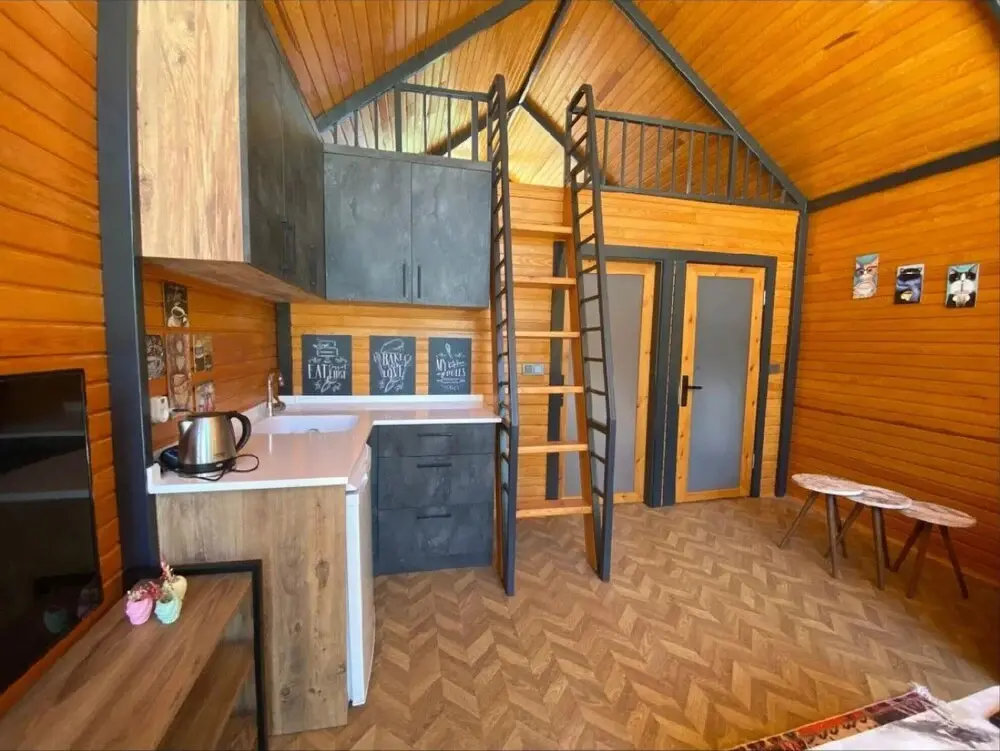 Анталья: Fabulous Bungalow With Jacuzzi in Konyaalti