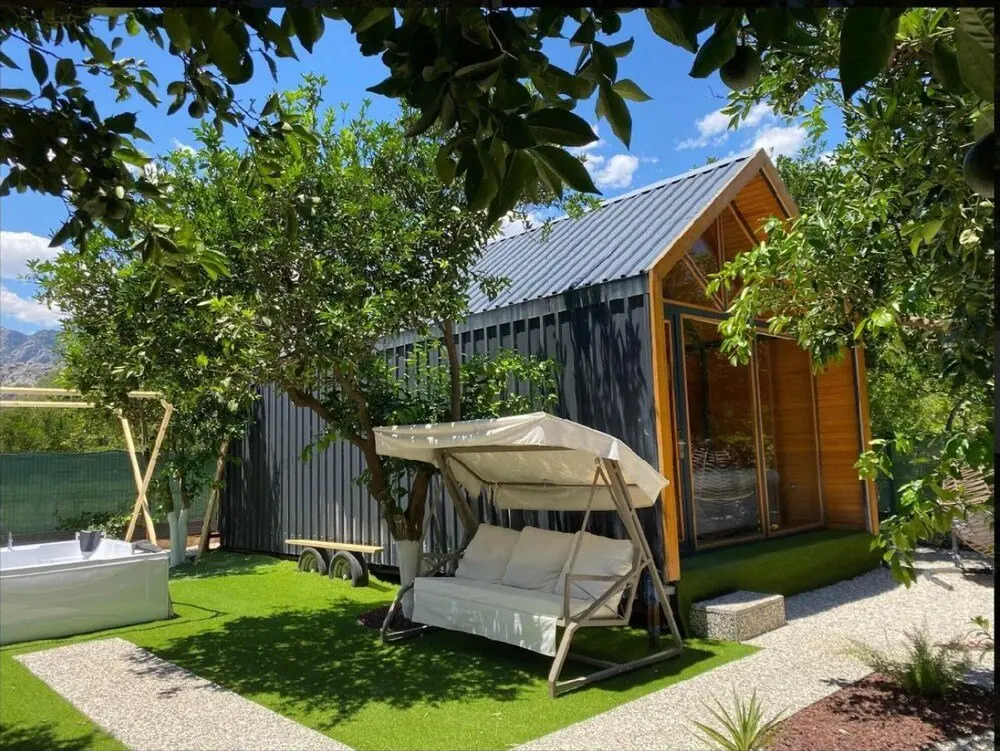 Анталья: Fabulous Bungalow With Jacuzzi in Konyaalti