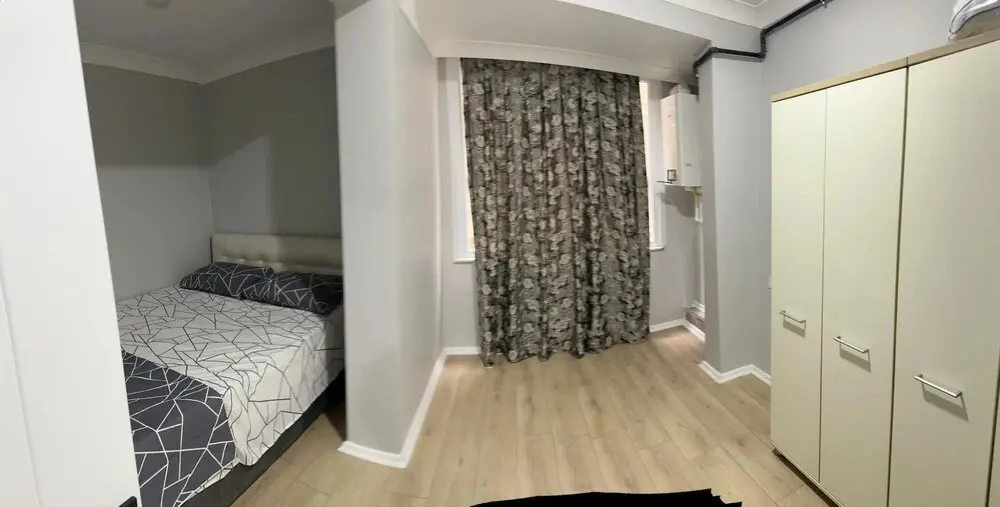 Стамбул: Lovely Apartment With Balcony in Esenler
