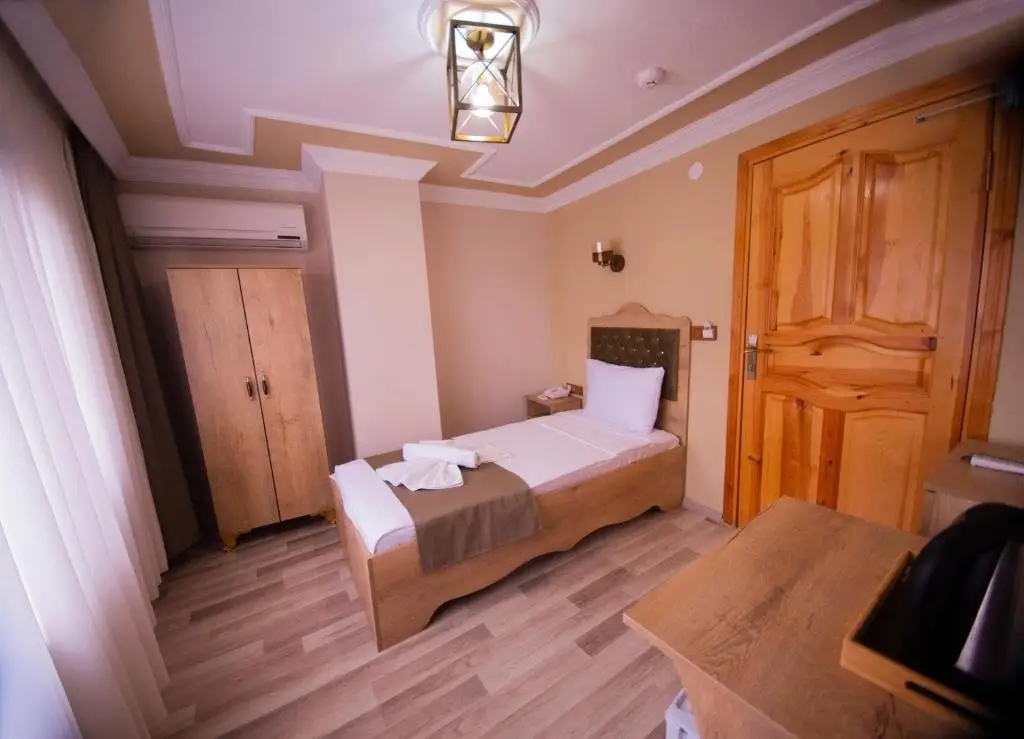 Стамбул: Hotel Orkide
