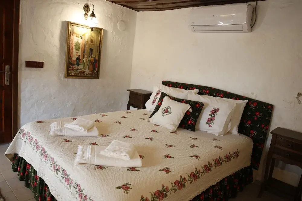 Шириндже: Shiraz Hotel & Restaurant