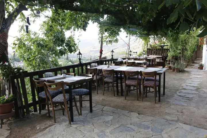 Шириндже: Shiraz Hotel & Restaurant