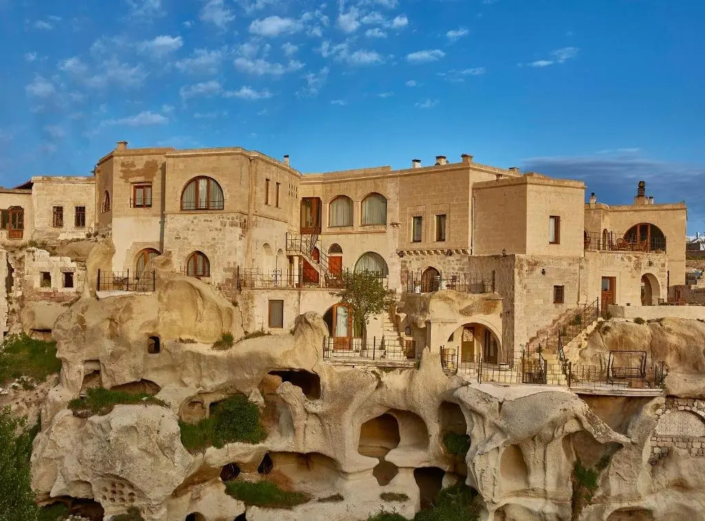 Айвали: Charm Of Cappadocia Cave Suites